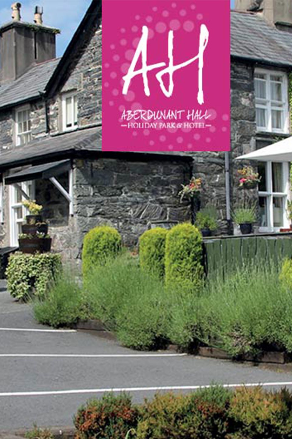 Aberdunant Hall Holiday Park in woodland near Porthmadog